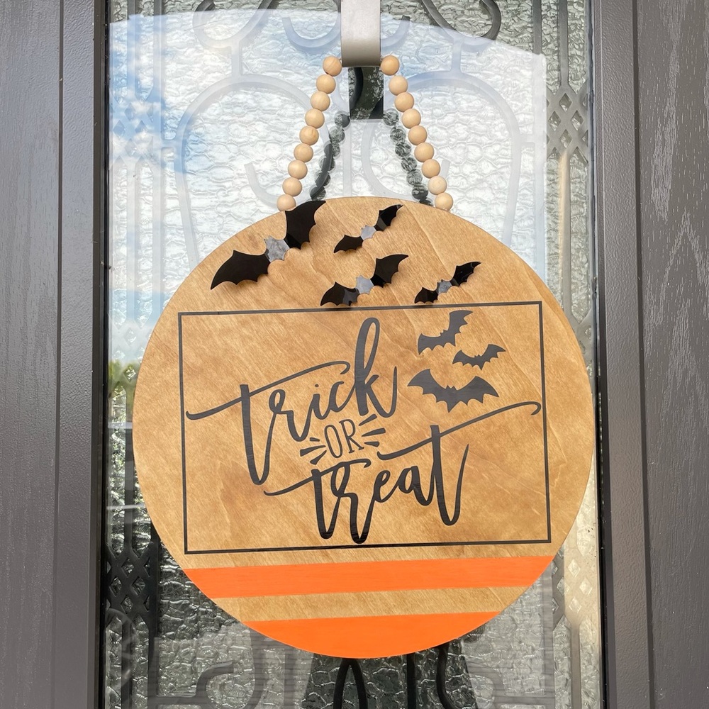 Halloween Welcome Sign | Trick or Treat Sign